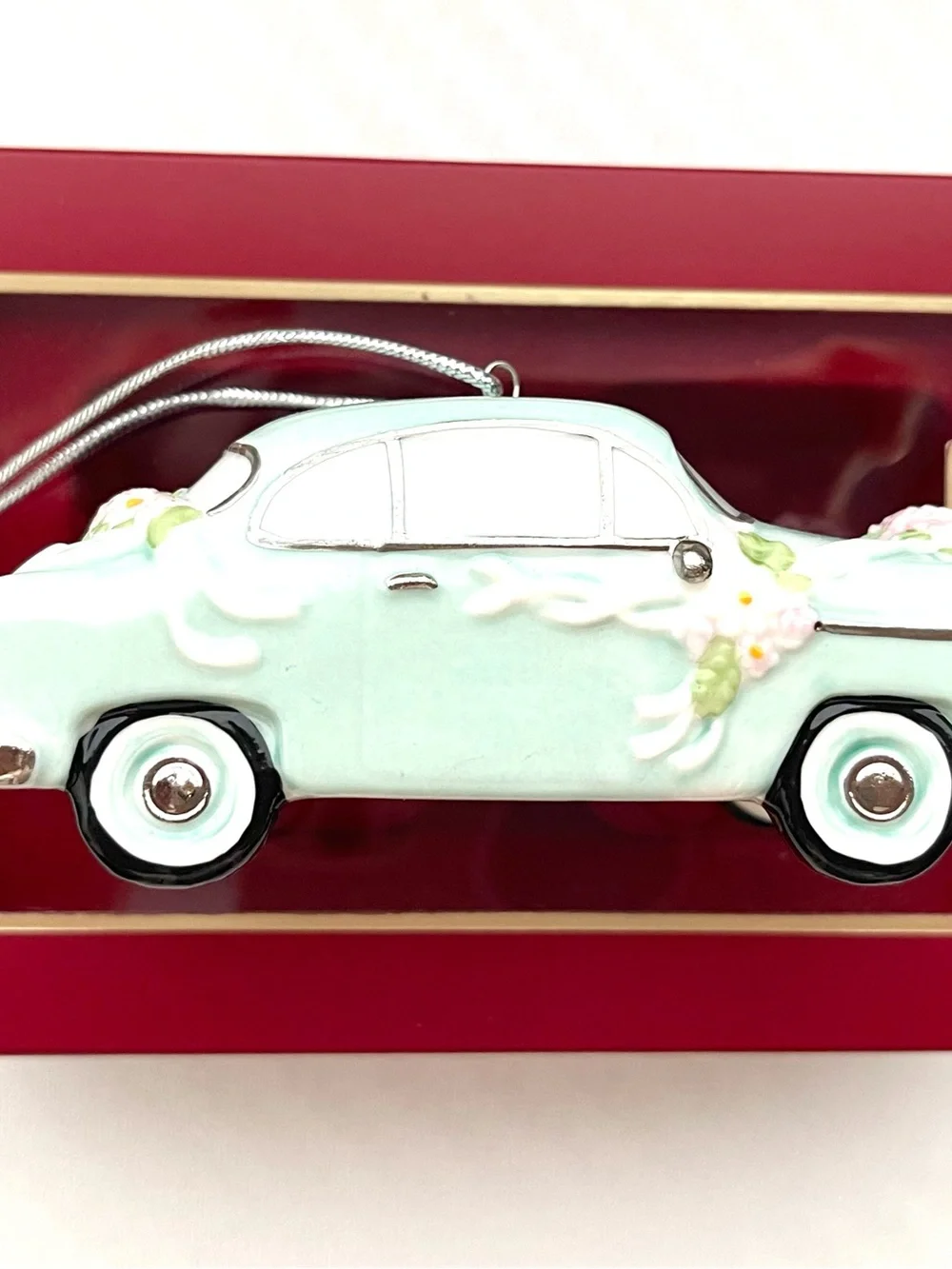 LENOX 2023 “Just Married” Ornament Vintage Car Porcelain CHRISTMAS 4” Mint Green